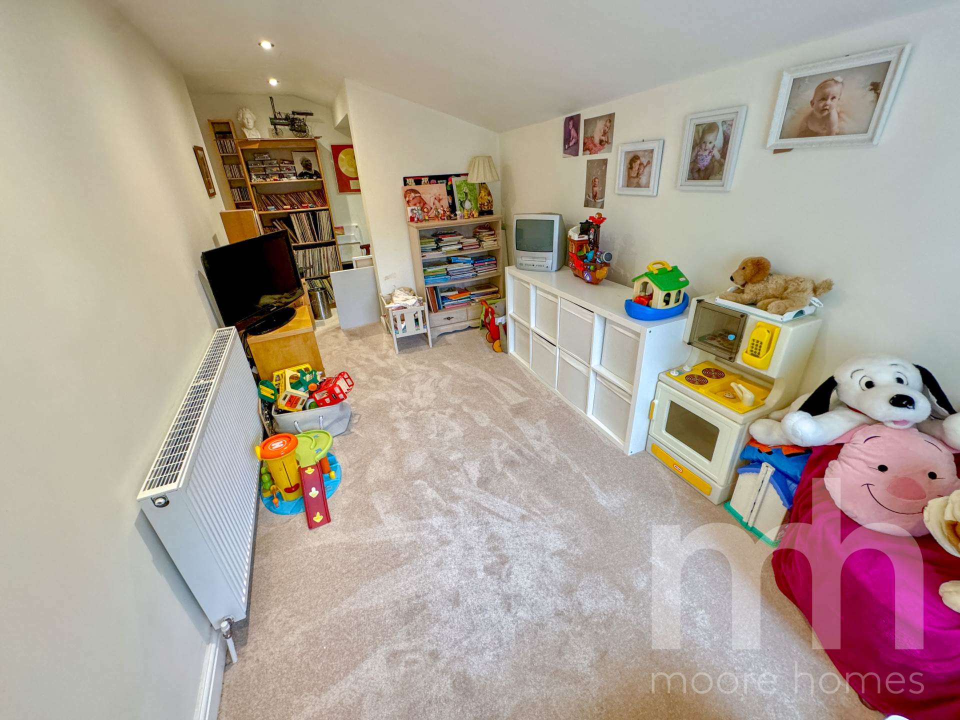 LINNEY ROAD, Bramhall SK7 3JW, Image 15