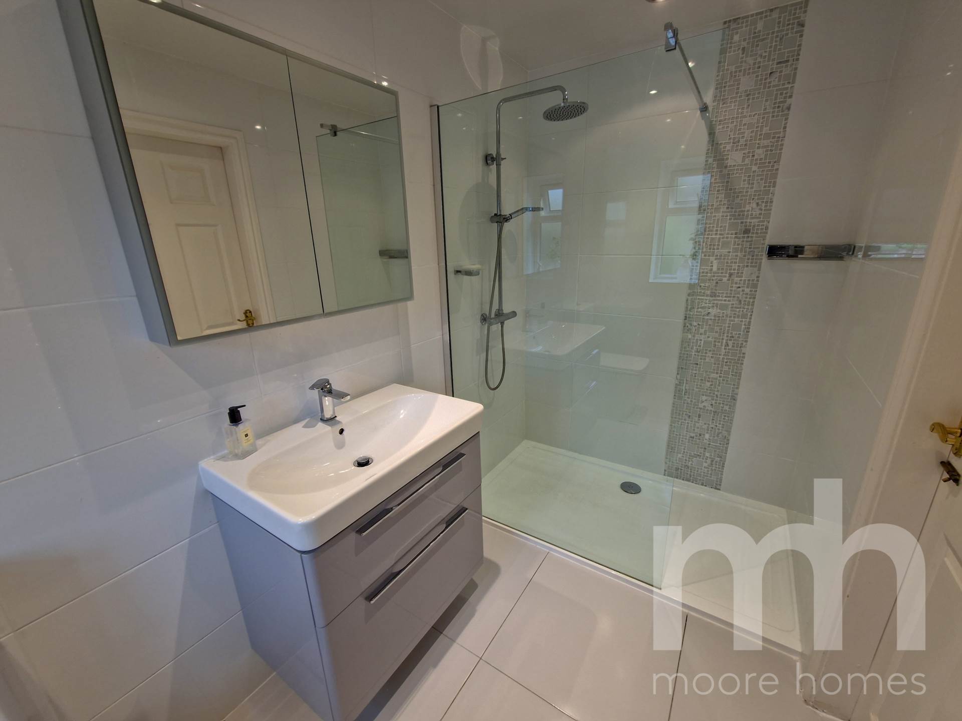 LINNEY ROAD, Bramhall SK7 3JW, Image 24