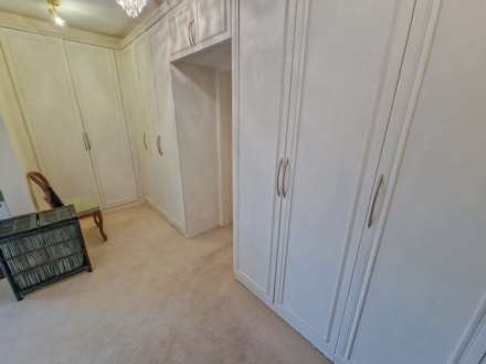 LINNEY ROAD, Bramhall SK7 3JW, Image 22