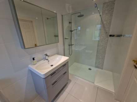 LINNEY ROAD, Bramhall SK7 3JW, Image 24