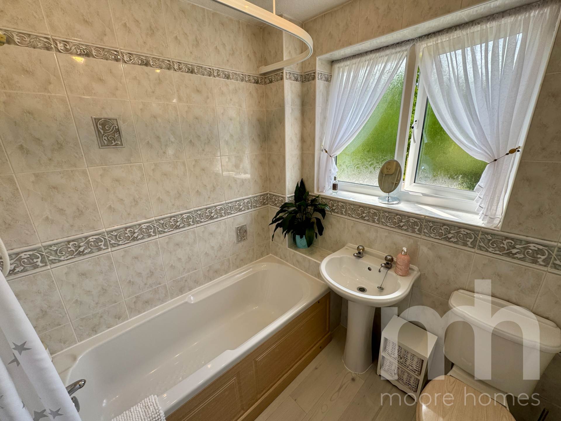 LINNEY ROAD, Bramhall SK7 3JW, Image 18