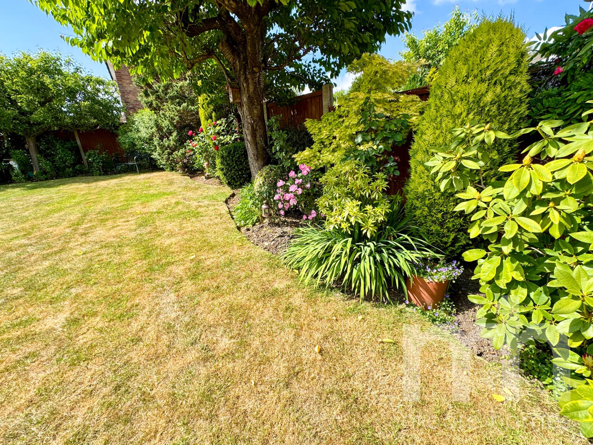 LINNEY ROAD, Bramhall SK7 3JW, Image 20