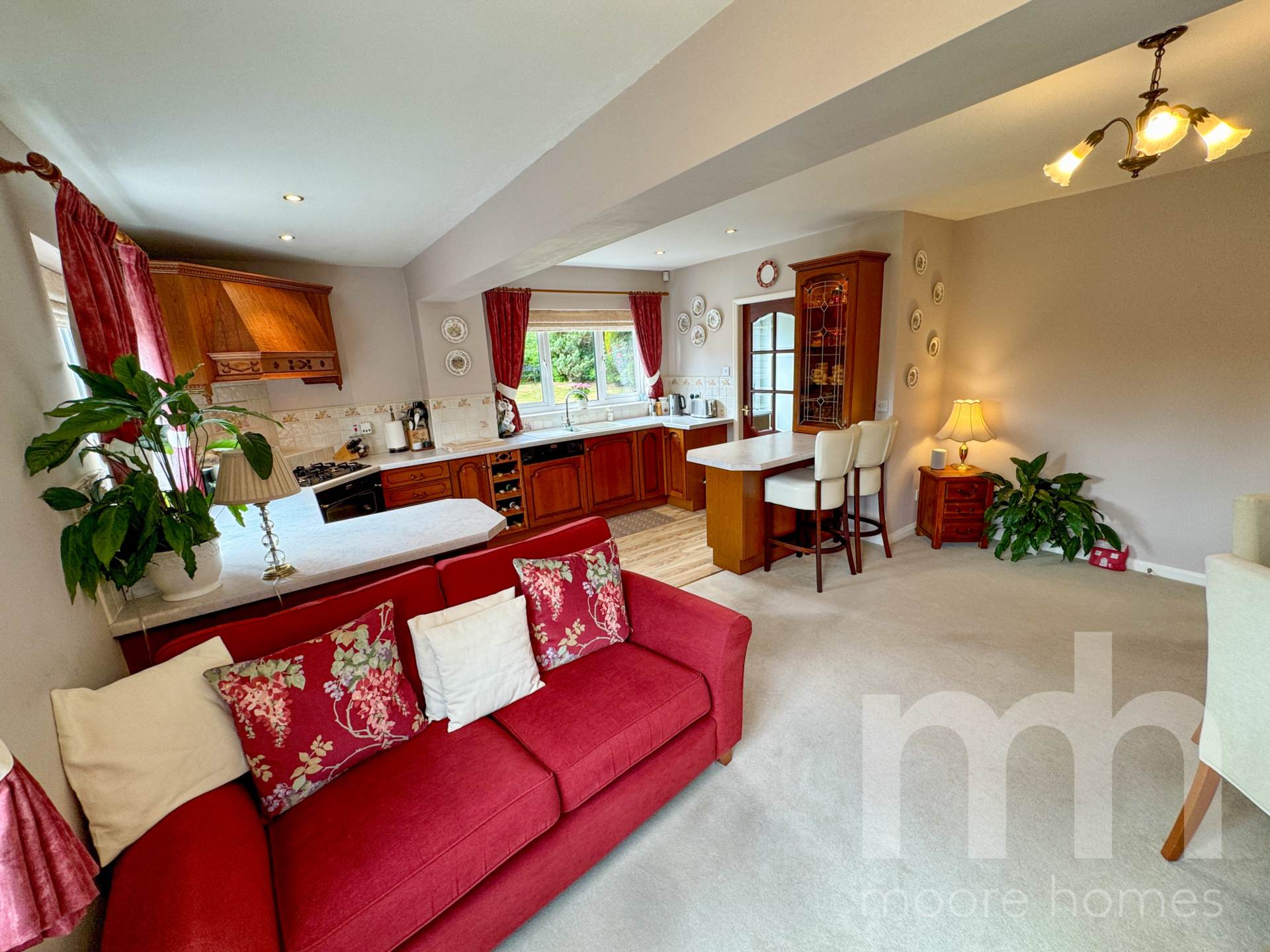 LINNEY ROAD, Bramhall SK7 3JW, Image 6