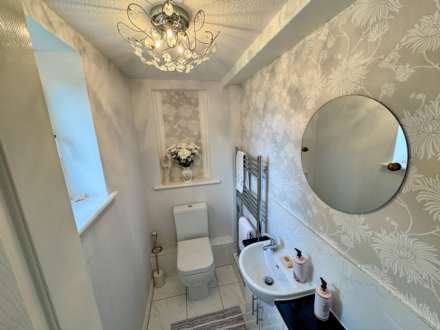 LINNEY ROAD, Bramhall SK7 3JW, Image 12