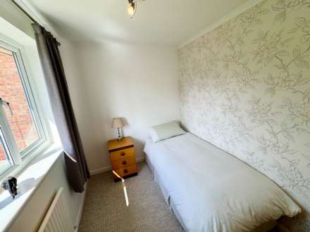 LINNEY ROAD, Bramhall SK7 3JW, Image 17