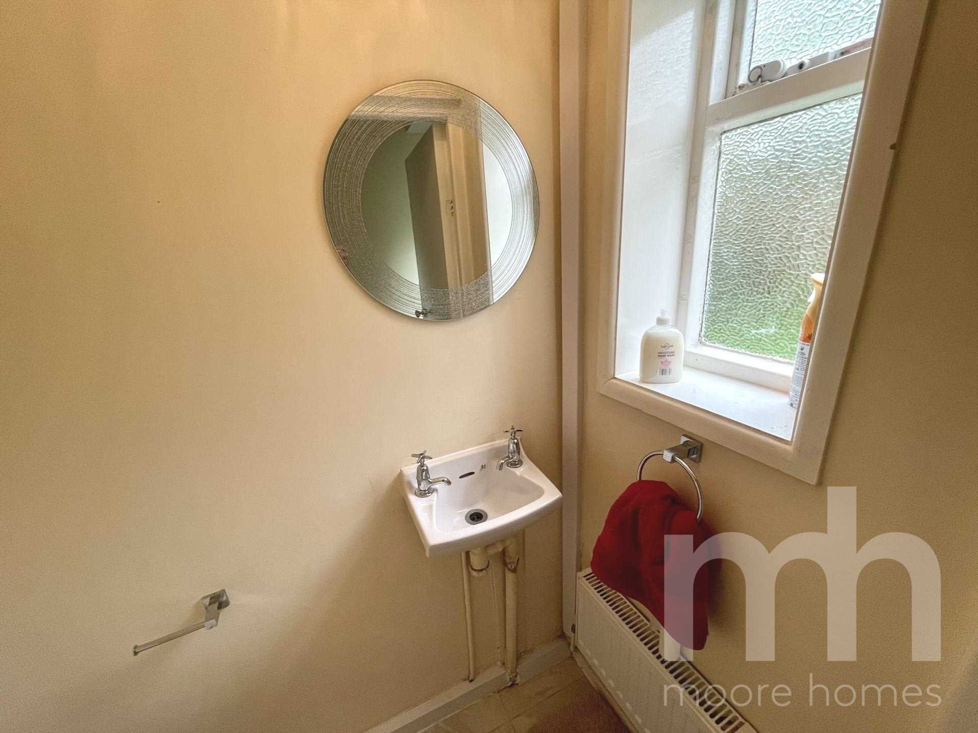 MEADWAY, Bramhall SK7 1LA, Image 8