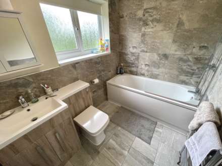 MEADWAY, Bramhall SK7 1LA, Image 13