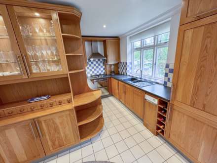 MAYFIELD PLACE, Bramhall Lane South, Bramhall SK7 2DF, Image 5