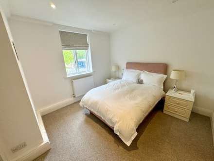 MAYFIELD PLACE, Bramhall Lane South, Bramhall SK7 2DF, Image 9