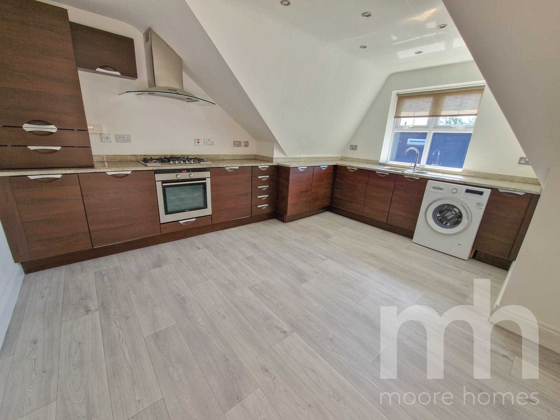 PENTHOUSE APARTMENT, ACK LANE WEST, Cheadle Hulme SK8 7EL, Image 1
