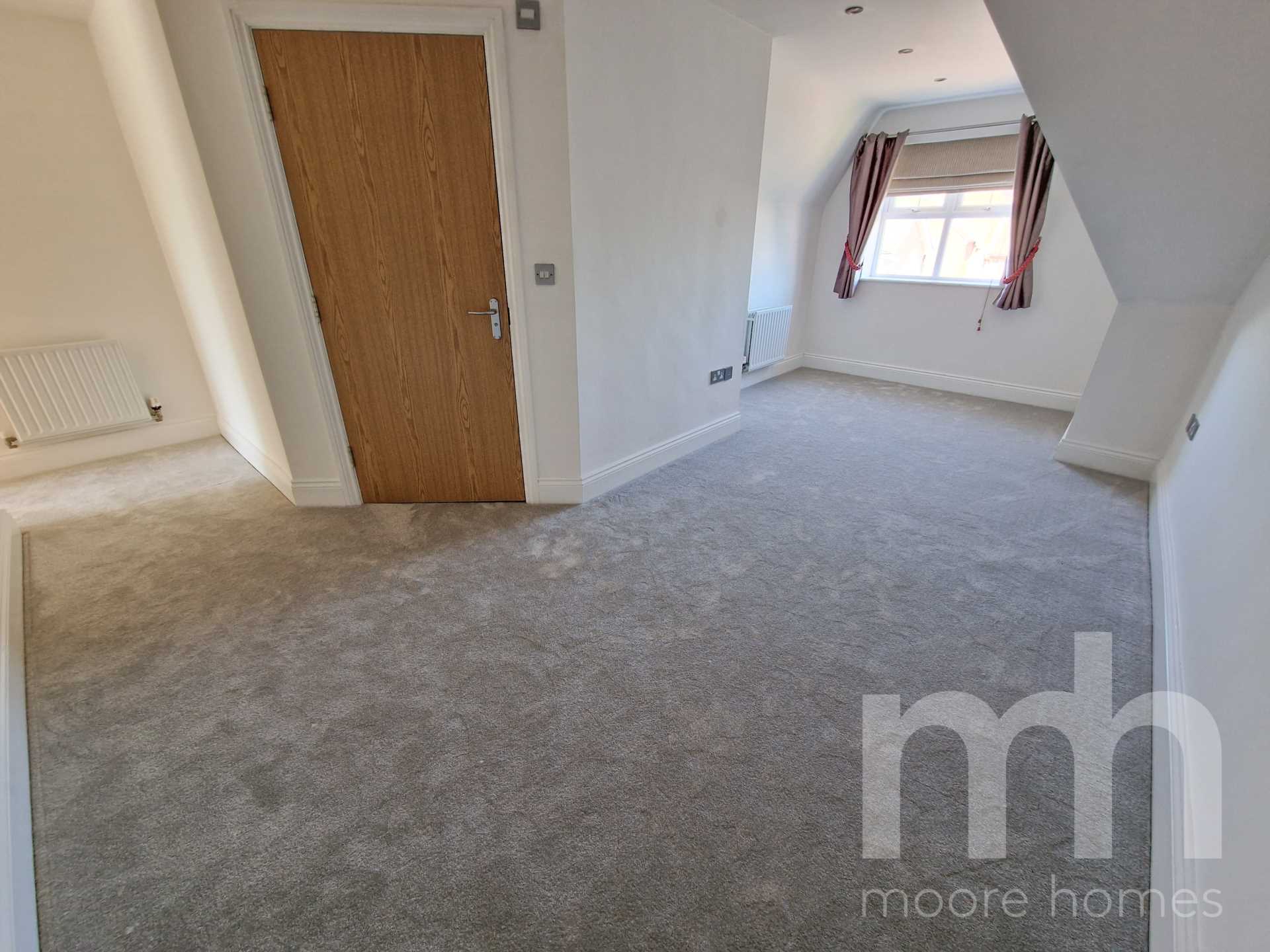 PENTHOUSE APARTMENT, ACK LANE WEST, Cheadle Hulme SK8 7EL, Image 14