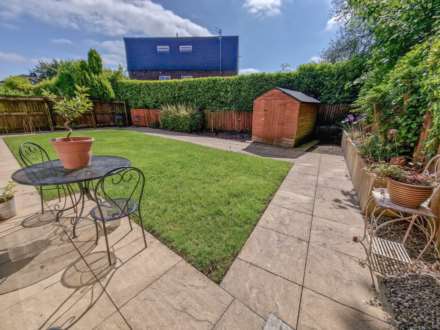 PENTHOUSE APARTMENT, ACK LANE WEST, Cheadle Hulme SK8 7EL, Image 5