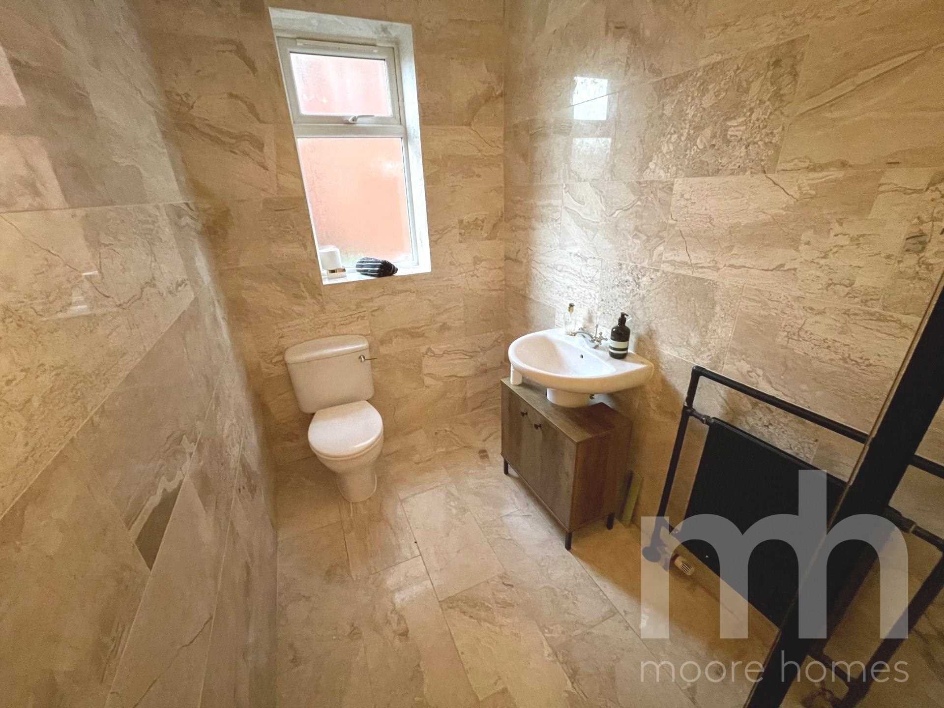 BRAMHALL LANE SOUTH, Bramhall SK7 2NG, Image 19