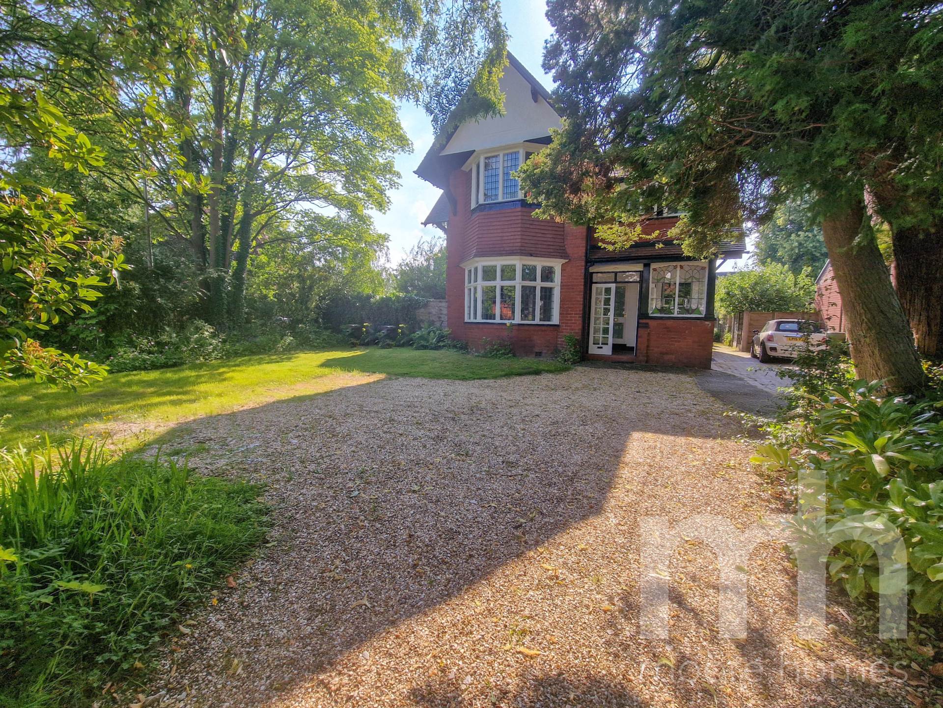 BRAMHALL LANE SOUTH, Bramhall SK7 2NG, Image 2