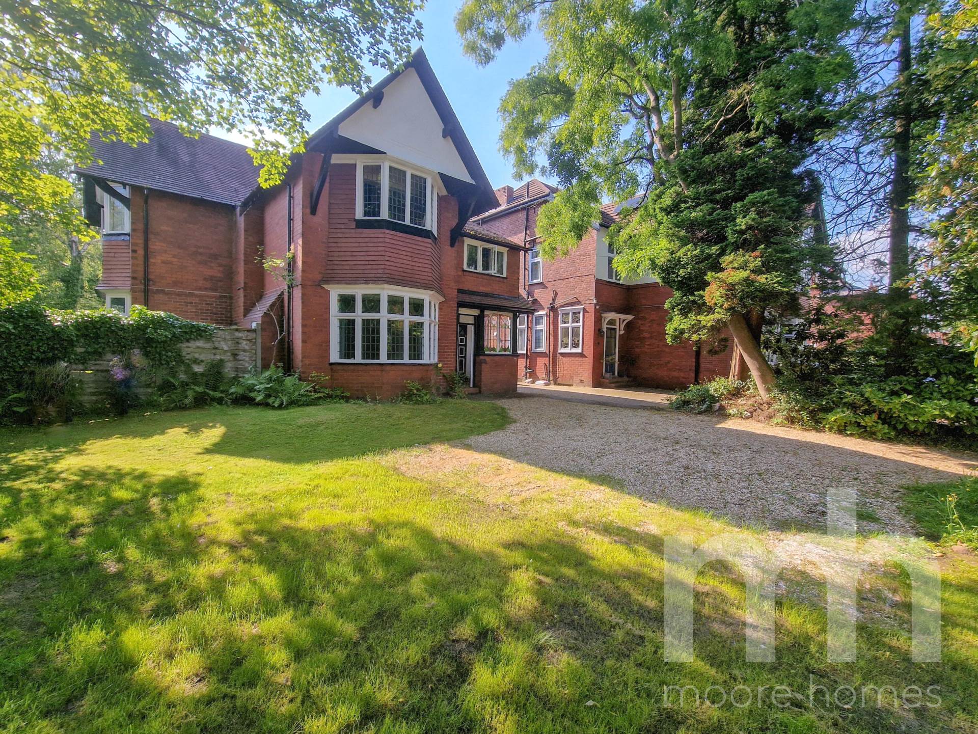 BRAMHALL LANE SOUTH, Bramhall SK7 2NG, Image 3