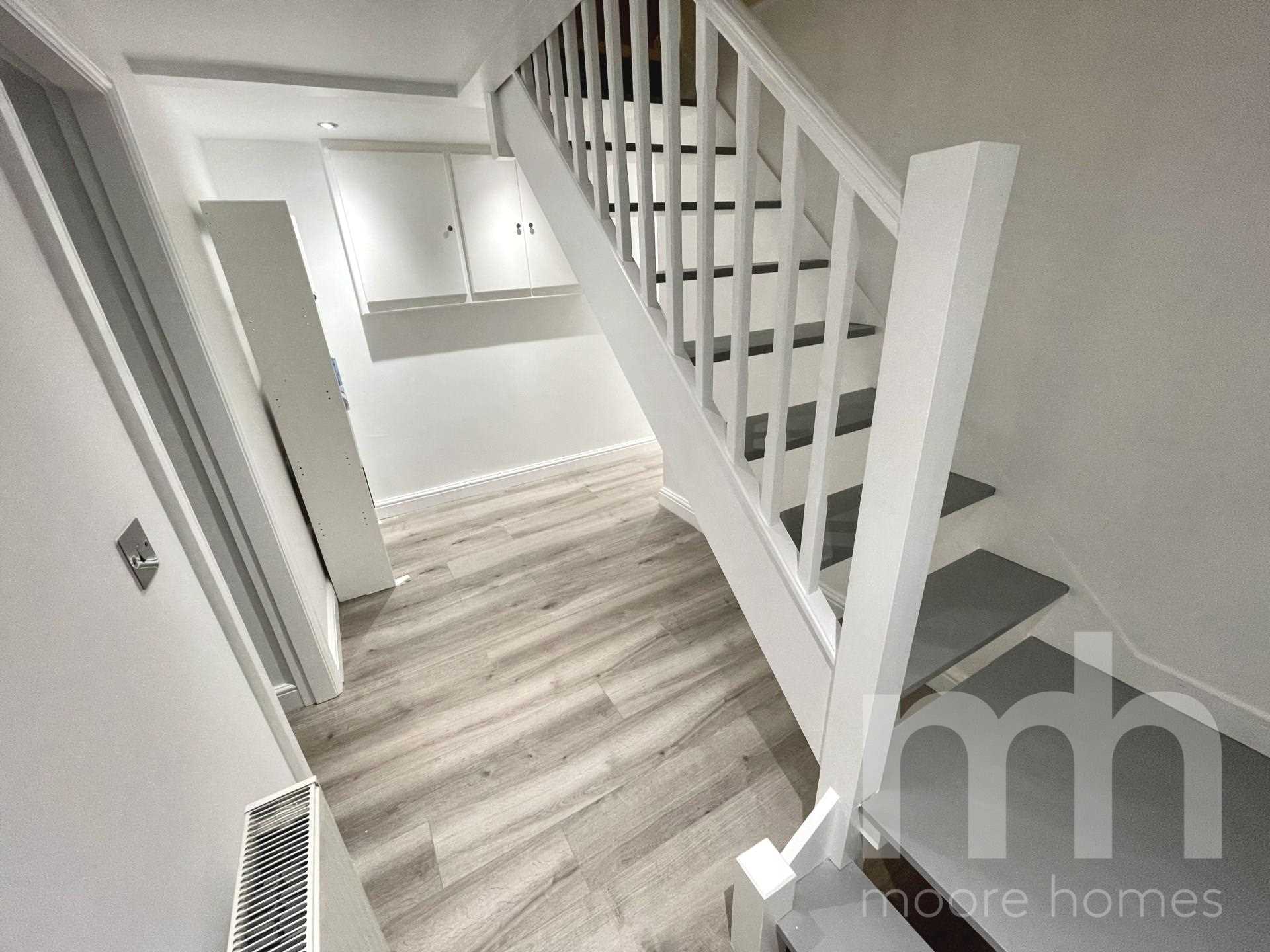 BRAMHALL LANE SOUTH, Bramhall SK7 2NG, Image 8