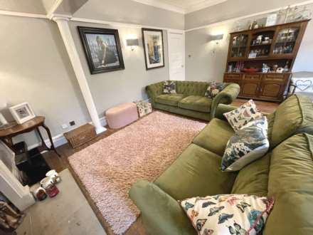BRAMHALL LANE SOUTH, Bramhall SK7 2NG, Image 11