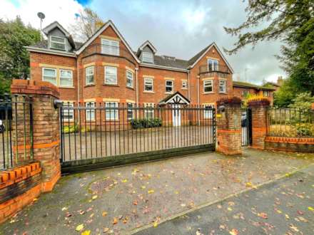 PENTHOUSE, CARRWOOD ROAD, Bramhall SK7 3EE, Image 2