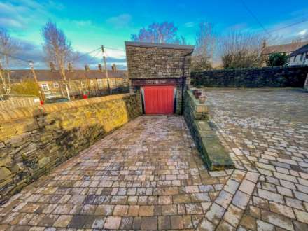 Set off BUXTON ROAD, Newtown, Disley SK12 2PY, Image 31