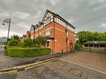 TUDOR COURT, MOSS LANE, Bramhall SK7 1BE, Image 1