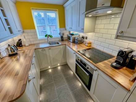 TUDOR COURT, MOSS LANE, Bramhall SK7 1BE, Image 2