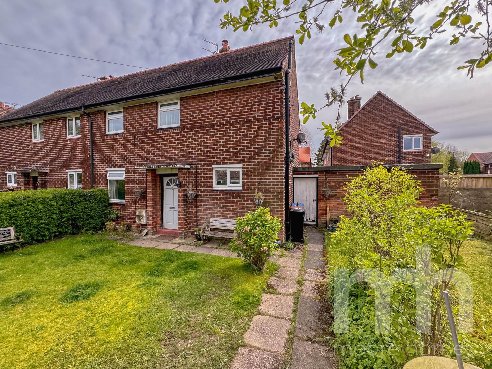 GAWSWORTH CLOSE, Bramhall SK7 2BB, Image 2