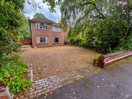 3 Bedroom Detached, DEVONSHIRE PARK ROAD, Davenport Park SK2 6JW