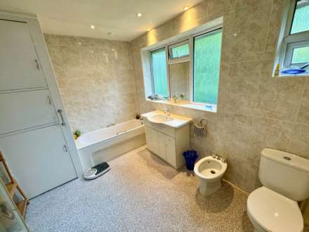 DEVONSHIRE PARK ROAD, Davenport Park SK2 6JW, Image 17