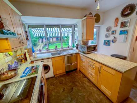 DEVONSHIRE PARK ROAD, Davenport Park SK2 6JW, Image 8