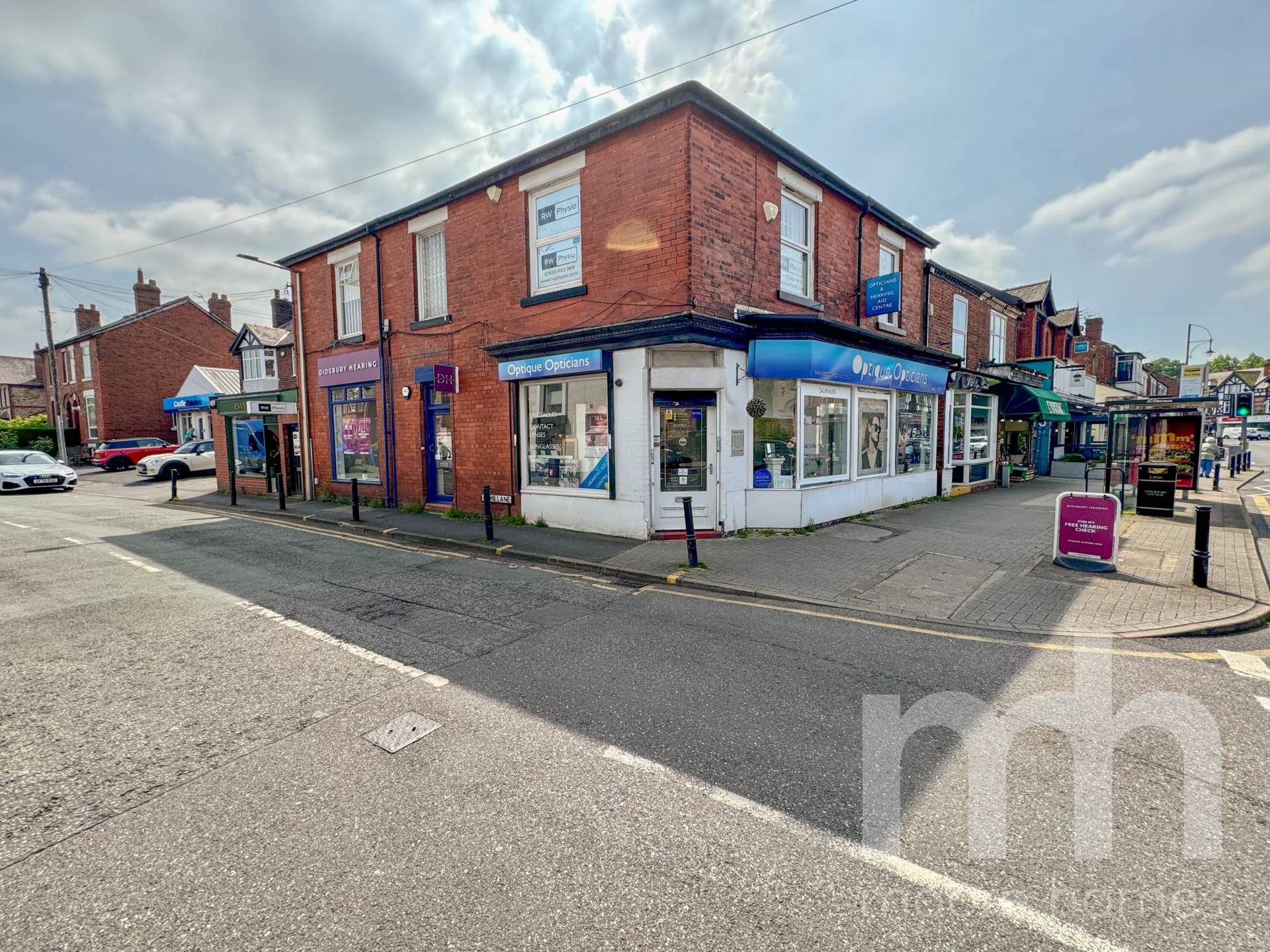 BRAMHALL LANE SOUTH, Bramhall SK7 1AH, Image 1