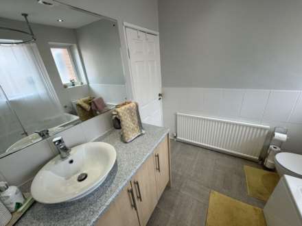 LANGDALE ROAD, Bramhall SK7 1DN, Image 18