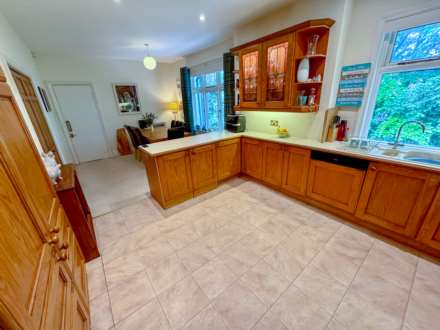 WOODROYD HOUSE, Woodroyd Close, Bramhall SK7 3LT, Image 17