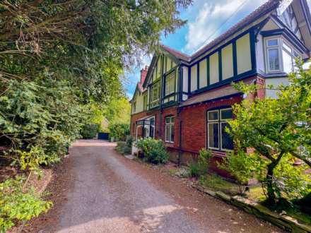 WOODROYD HOUSE, Woodroyd Close, Bramhall SK7 3LT, Image 21