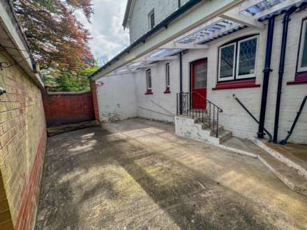 WOODROYD HOUSE, Woodroyd Close, Bramhall SK7 3LT, Image 22