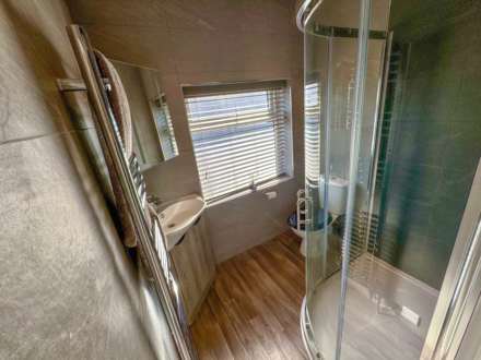 CROSSEFIELD ROAD, Cheadle Hulme SK8 5PE, Image 17