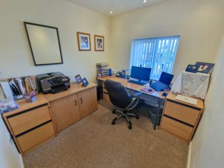 CROSSEFIELD ROAD, Cheadle Hulme SK8 5PE, Image 20