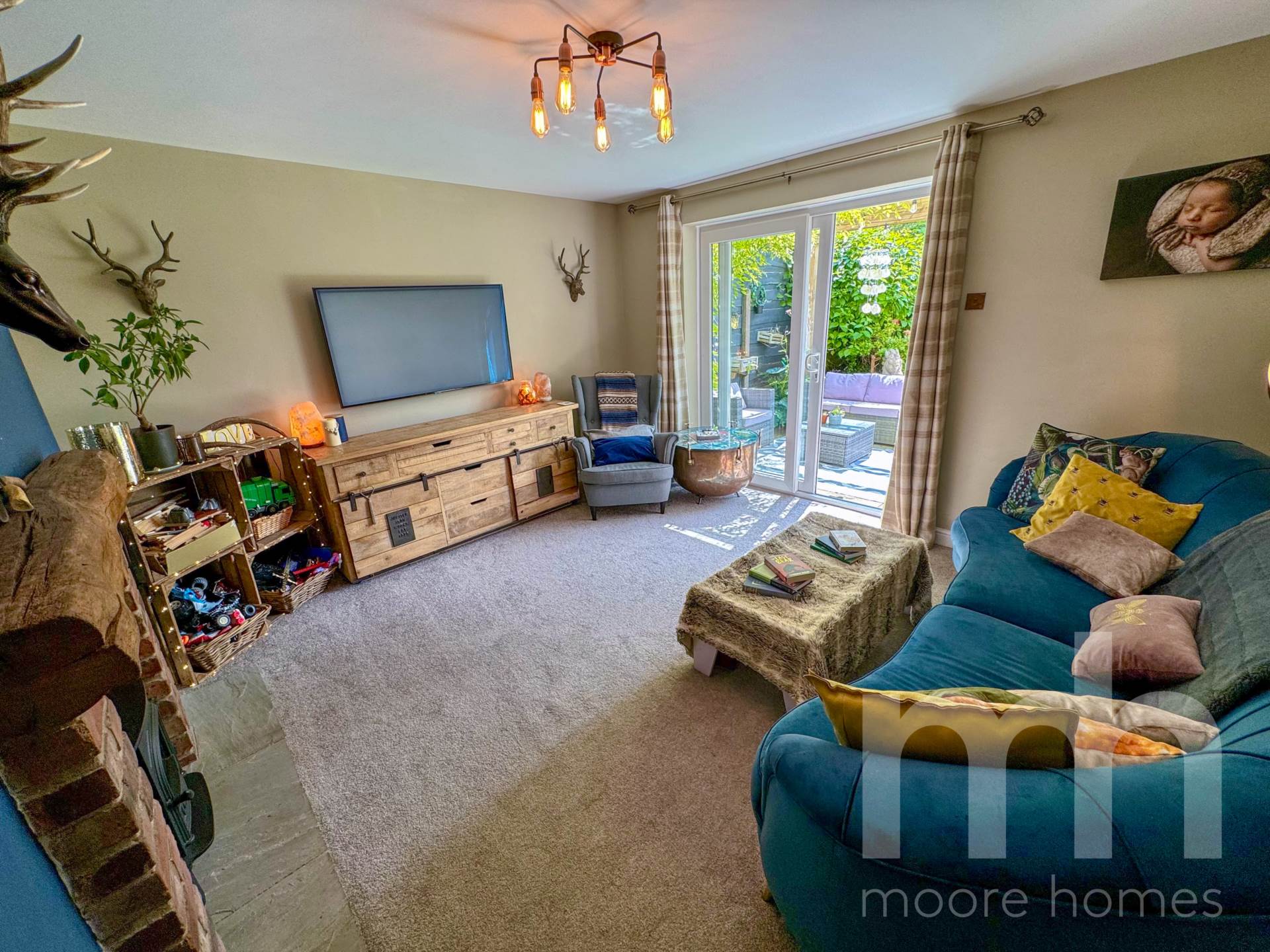 BARNFIELD ROAD EAST, Davenport SK3 8TT, Image 3