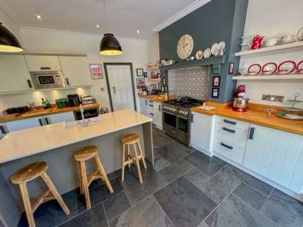 THORN ROAD, Bramhall SK7 1HQ, Image 10