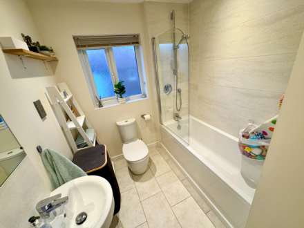 CHADWICK AVENUE, Woodford SK7 1SJ, Image 25