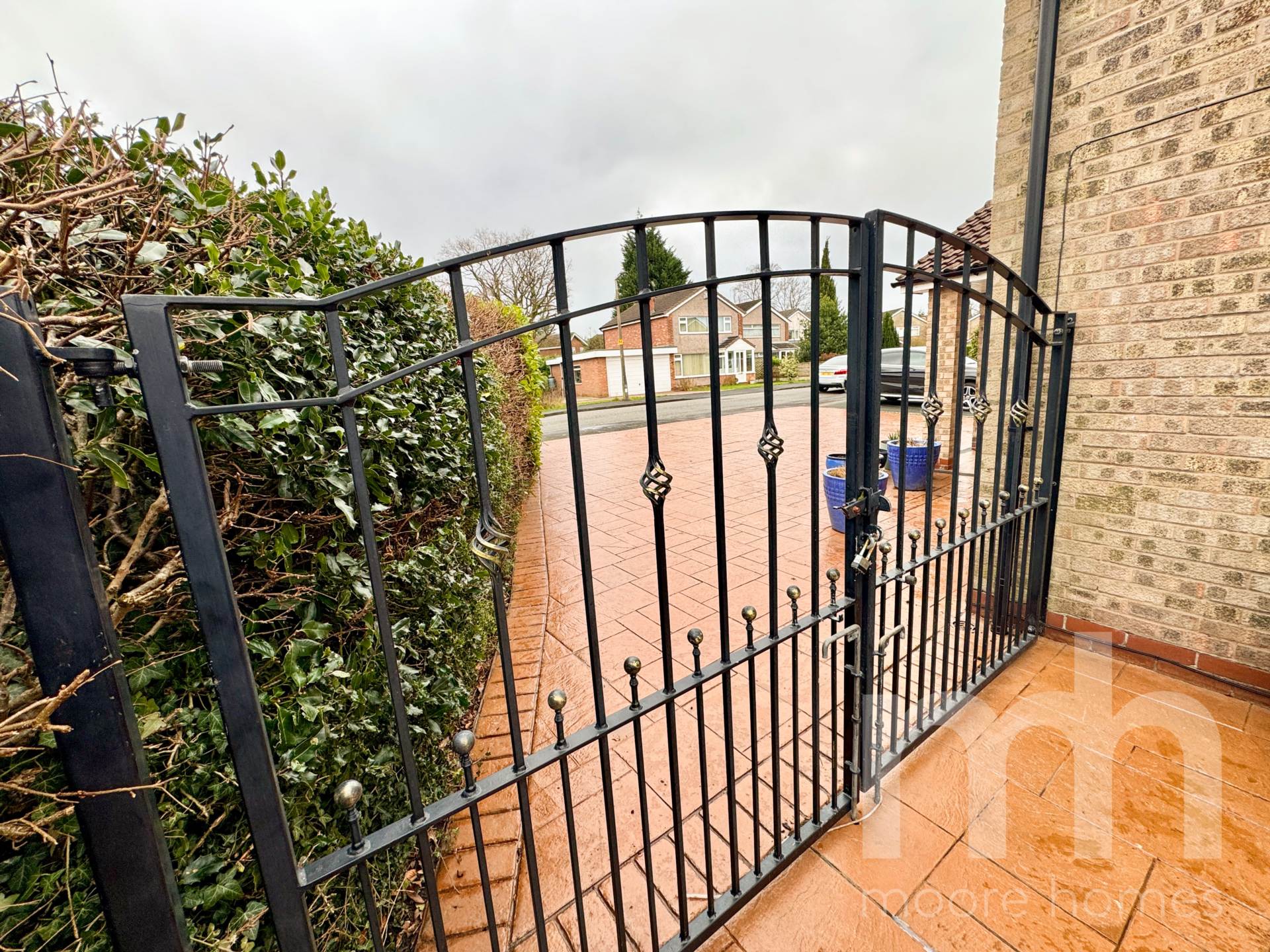 MIDWAY, Cheadle Hulme SK8 7PH, Image 31