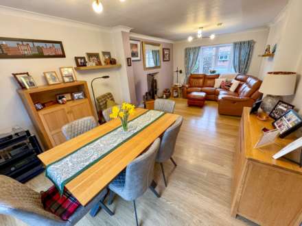 MIDWAY, Cheadle Hulme SK8 7PH, Image 11