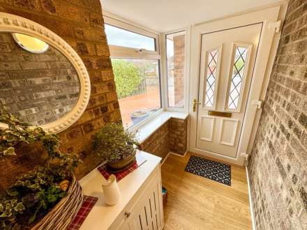 MIDWAY, Cheadle Hulme SK8 7PH, Image 12