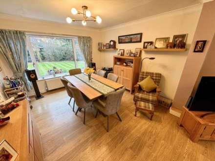 MIDWAY, Cheadle Hulme SK8 7PH, Image 9