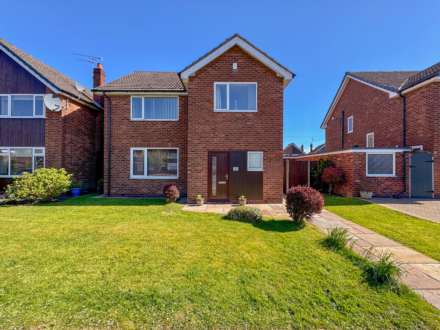 4 Bedroom Detached, SUMMERLEA, Cheadle Hulme SK8 7EJ