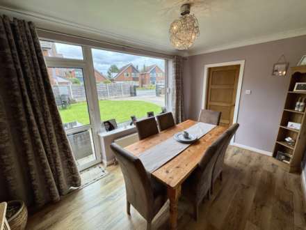 SUMMERLEA, Cheadle Hulme SK8 7EJ, Image 10