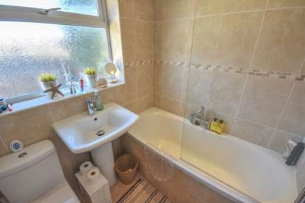 VERNON ROAD, Poynton, SK12 1LP, Image 17