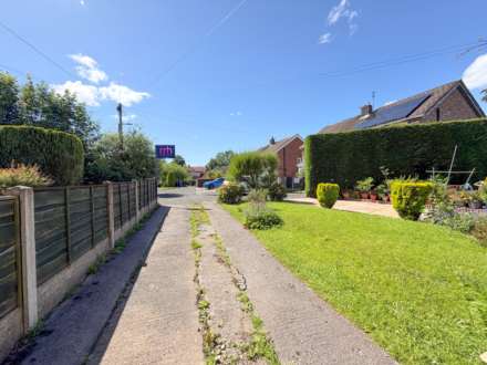 ZURICH GARDENS, Bramhall SK7 3HZ, Image 17