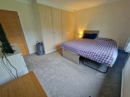 CHESTER ROAD, Woodford SK7 1PR, Image 11