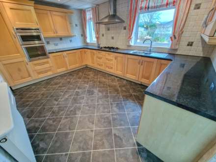 WATERLOO ROAD, Bramhall SK7 2NU, Image 6