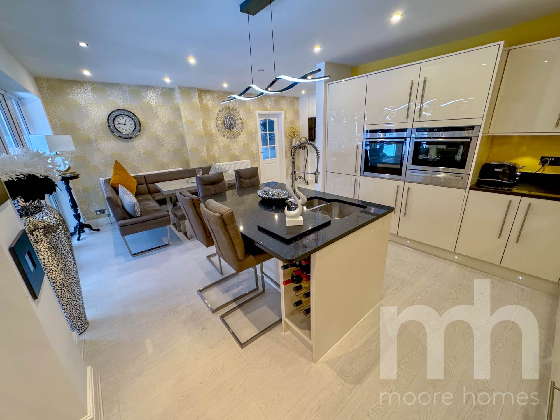 PATCH LANE, Bramhall SK7 1HR, Image 11